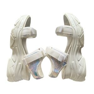 Wild Diva Lounge Platform Sandals (NWT)